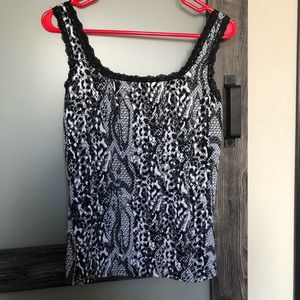 White House black Market